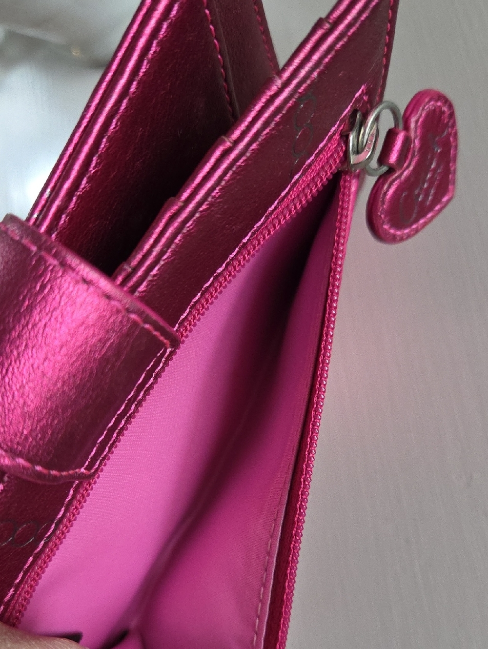 COACH  Metallic Fuchsia POPPY Leather Passport Wallet - Picture 8 of 15